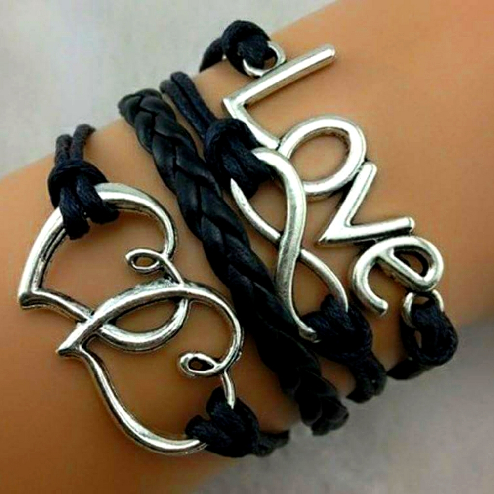 NWT - Love, Infinity & Hearts bracelet
